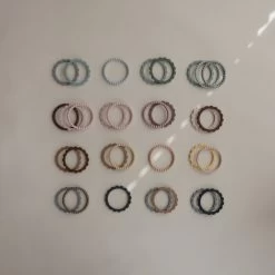 Mushie Pearl Teething Bracelet ( 4 Colors ) -Baby Product 180a1843 d455a0e5 d4a1 4810 b39c af3b9bb3e6c0 1200x