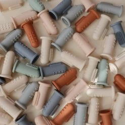 Mushie Finger Toothbrush ( 4 Colours ) 13 Mushie Finger Toothbrush ( 4 Colours ) -Baby Product 180a1916 078c03f9 8266 4043 8c54 7c3361462241 1200x