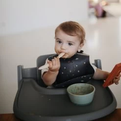 Mushie Silicone Suction Bowl (4 Colors) -Baby Product 7o0a6180 193c6bc8 4438 4e57 b92b 1a31ba06981c 1200x 2 1