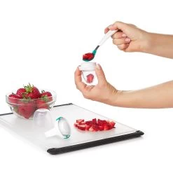 OXO TOT Silicone Self-Feeder (3 Colours) 19 OXO TOT Silicone Self-Feeder (3 Colours) -Baby Product 81xxu8p522l. sl1500