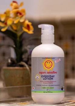California Baby Everyday Lotion 8.5oz (8 Scents) -Baby Product everyday lotion super sensitive 19oz 1 1