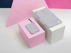 Bugaboo Changing Clutch -Light Grey Melange 15 Bugaboo Changing Clutch -Light Grey Melange -Baby Product medium jpg studio imagery new bags 19 1