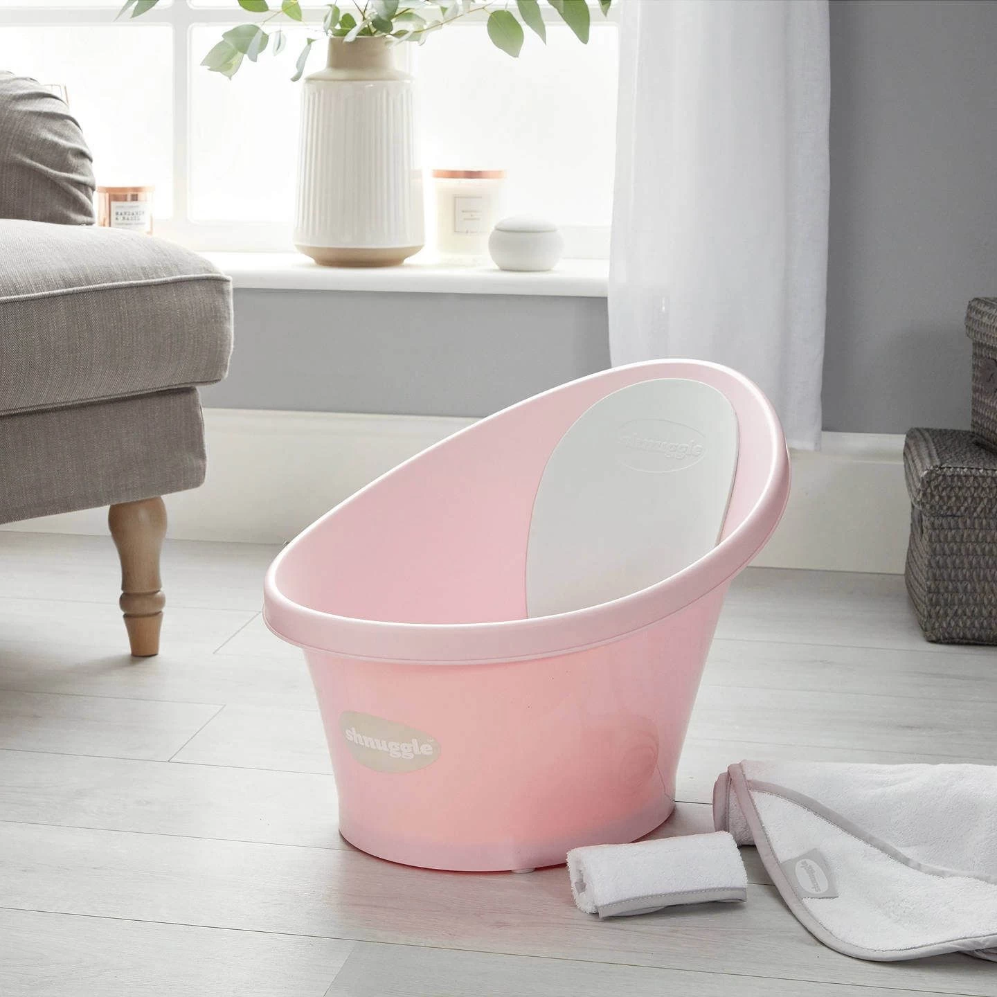 Shnuggle Baby Bath Tub With Plug-Pink 5 Shnuggle Baby Bath Tub With Plug-Pink - Image 3
