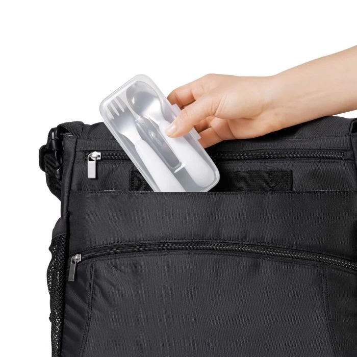 OXO TOT On-The-Go Fork And Spoon Set (3 Colours) 7 OXO TOT On-The-Go Fork And Spoon Set (3 Colours) - Image 5